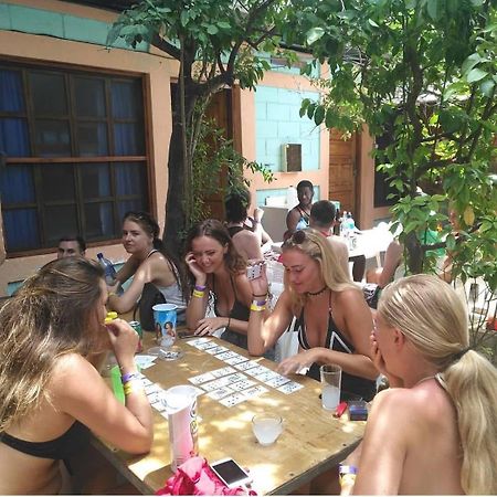Hostal Los Chamos Сан Хуан дел Сур Екстериор снимка
