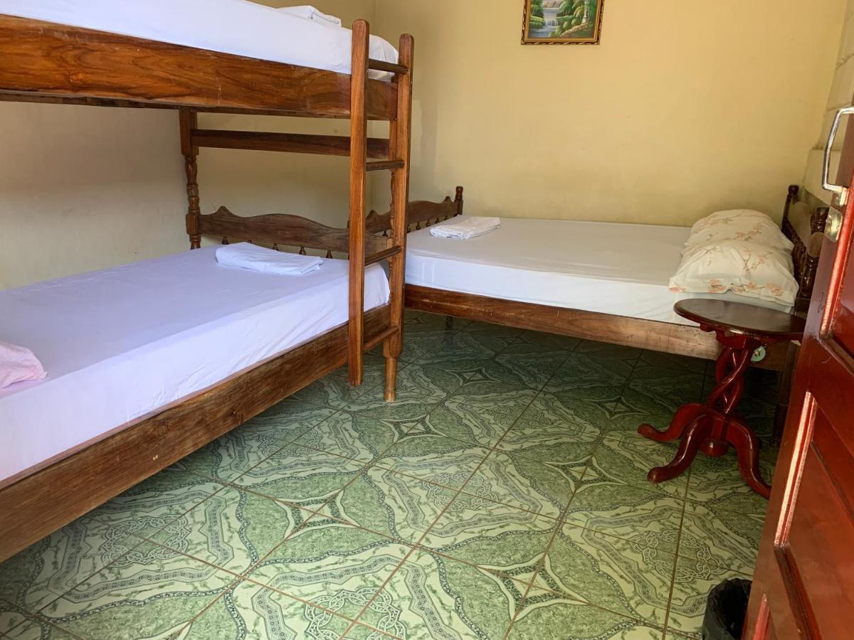 Hostal Los Chamos Сан Хуан дел Сур Екстериор снимка