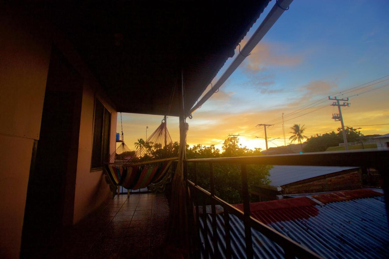 Hostal Los Chamos Сан Хуан дел Сур Екстериор снимка