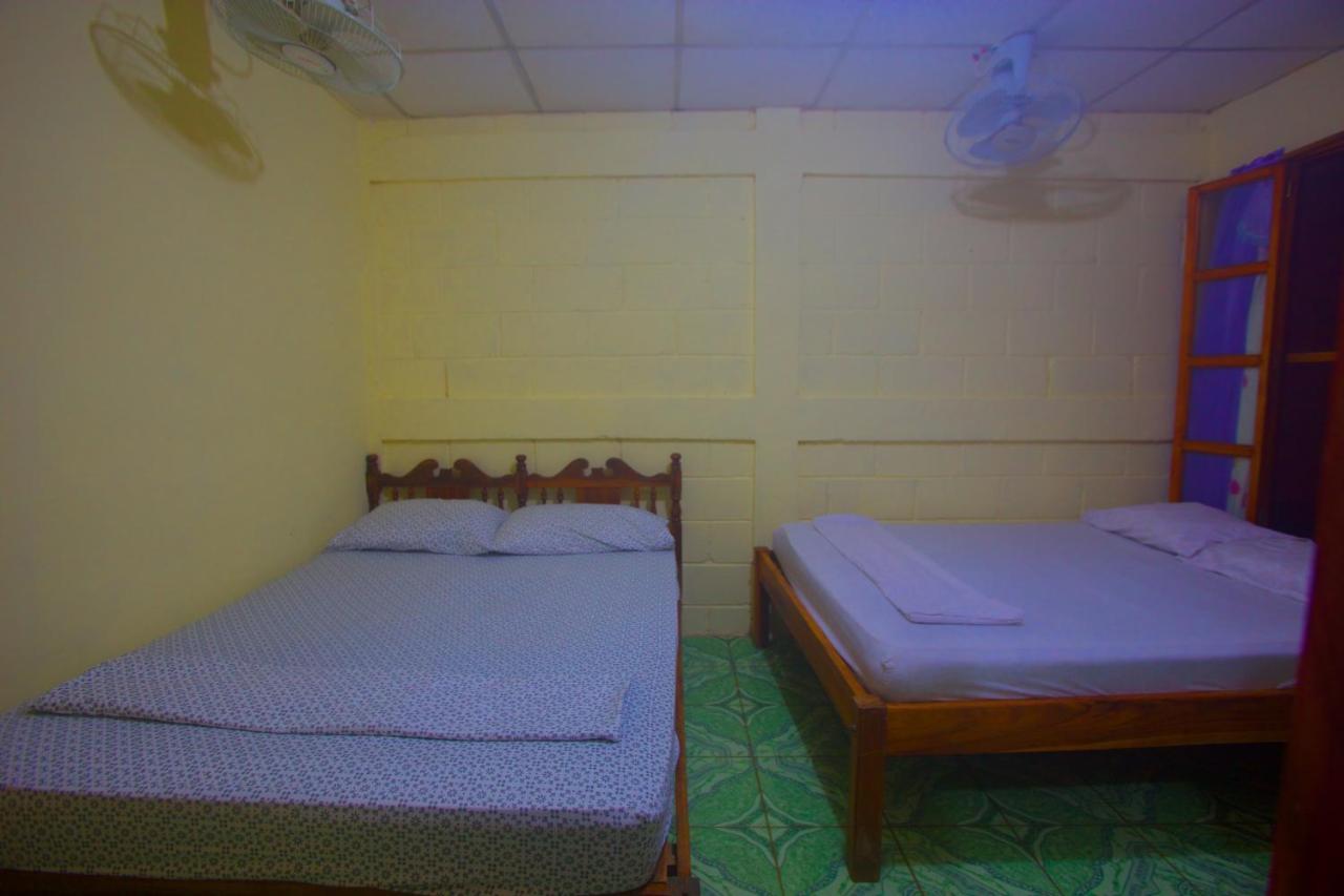 Hostal Los Chamos Сан Хуан дел Сур Екстериор снимка