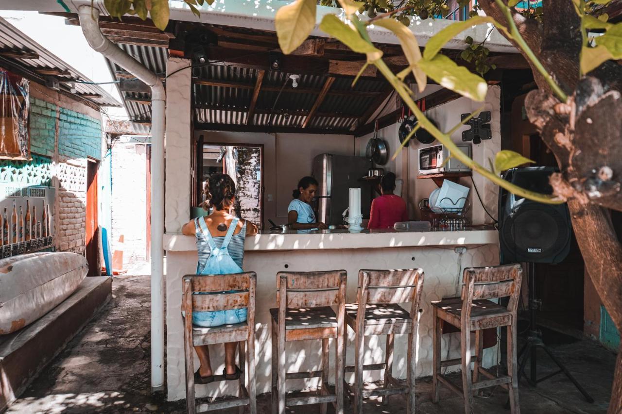 Hostal Los Chamos Сан Хуан дел Сур Екстериор снимка